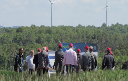 Rassemblement d'agriculteurs pour Herbinnov Est 2019